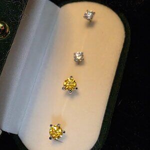 ✨ Moissanite Stud Earrings – Sterling Silver, Dazzling Sparkle!